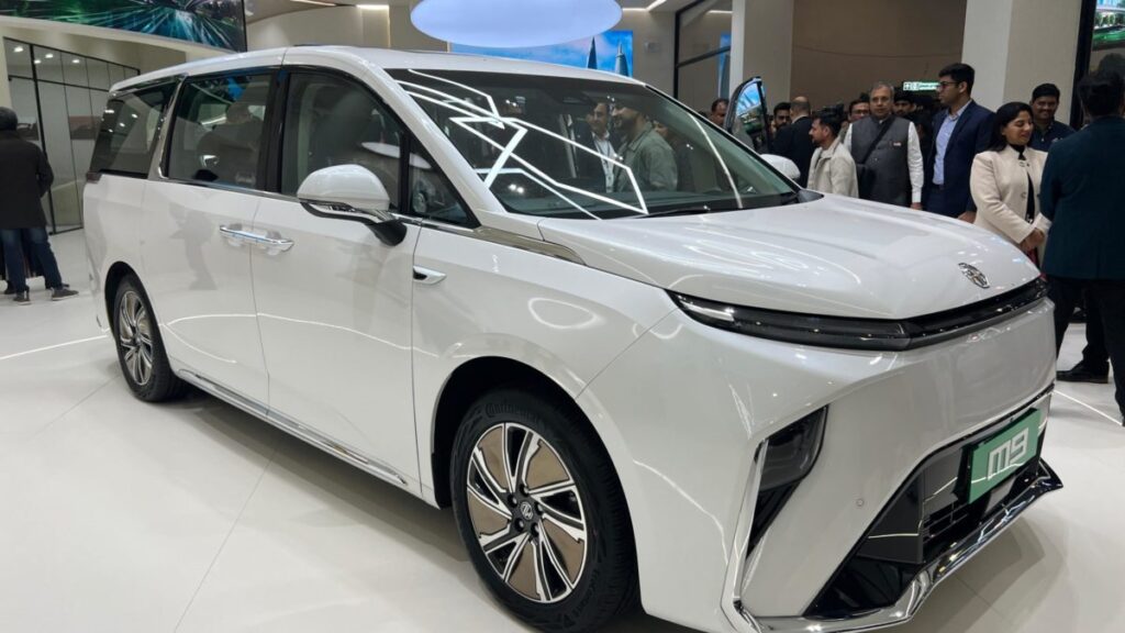 MG M9 EV