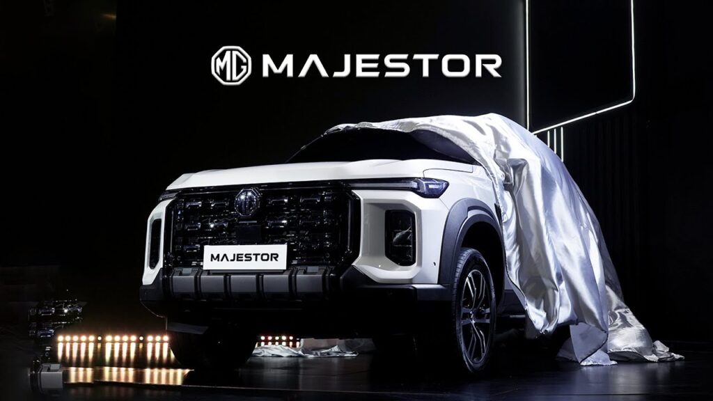 MG Comet EV MG Majestor